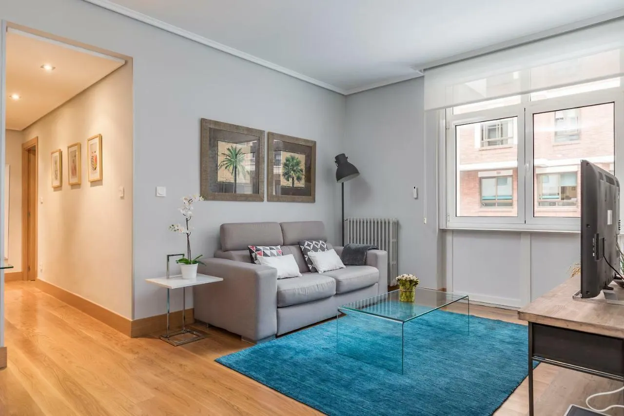 Apartment Art Gallery By Forever Rentals Bilbao Spain